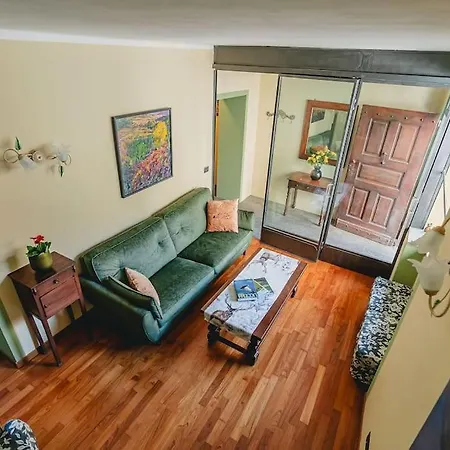 Casa Fiorentino Villa Canelli