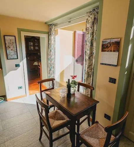 Casa Fiorentino Villa Canelli